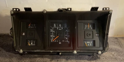 73 74 75 76 77 78 79 Ford Serie F Serie E Velocímetro Cuadro de instrumentos Foto 1 de 4