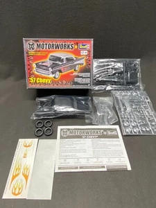 Revell '57 Chevy Bel Air Motorworks 1/24 Opened Sealed Inside Hot Rod Street - Picture 1 of 12