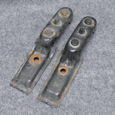 1987-1991 Volvo 240 DL 2.3 Standard Shift Radiator Top Mount Brackets Pair 74520 - Image 1 of 4