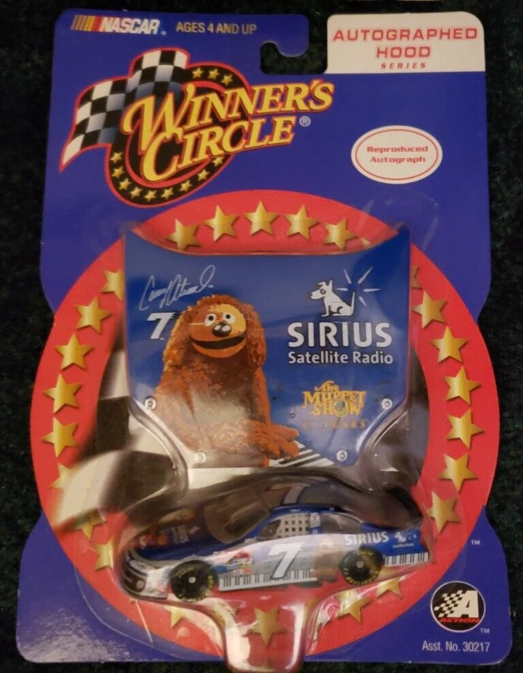 #7 Casey Atwood/Sirius Muppets Fozzie Bear 2002 Winners Circle 1/64 con capucha Foto 1 de 1