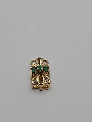10ky Gold Emerald Bow Slide Charm Open Designed (Signed AV)    *QNXKX* - Image 1 of 4