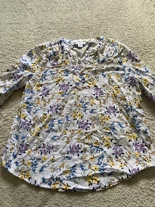 Liz Claiborne Women Floral 3/4 Sleeve Henley Blouse Beige Petites PL - Picture 1 of 10