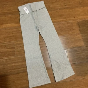 GAP KIDS GIRLS SMALL 6-7 YOGA PANTS FOLDOVER TOP LOUNGE STRETCH NEW WITH TAGS - Picture 1 of 3