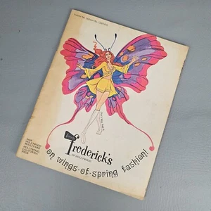 FREDERICK'S OF HOLLYWOOD FASHION CLOTHING LINGERIE CATALOG VOL. 26 #129 1972 - Imagen 1 de 10