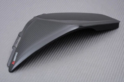 AKRAPOVIC Carbon left underside tank cover HONDA CBR 1000 RR 2008-2011 - Изображение 1 из 3