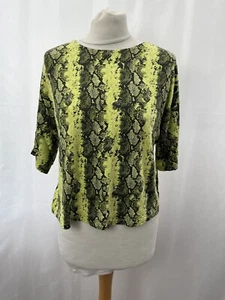Green Snake Print T-shirt Primark XS Short Sleeve Viscose Women - Picture 1 of 12