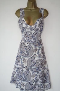 BOOHOO PLUS WHITE BLUE PAISLEY TIE SHOULDER STRAPS SUN DRESS SIZE 28 BNWT - Picture 1 of 4