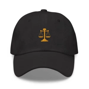 Gorra Scales of Justice bordada algodón negro - Imagen 1 de 3