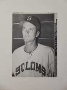 1957 PCL POPCORN CARD #160 NOEL MICKKELSON SACRAMENTO SOLON (CA. 1974 ED BRODER) - Picture 1 of 2