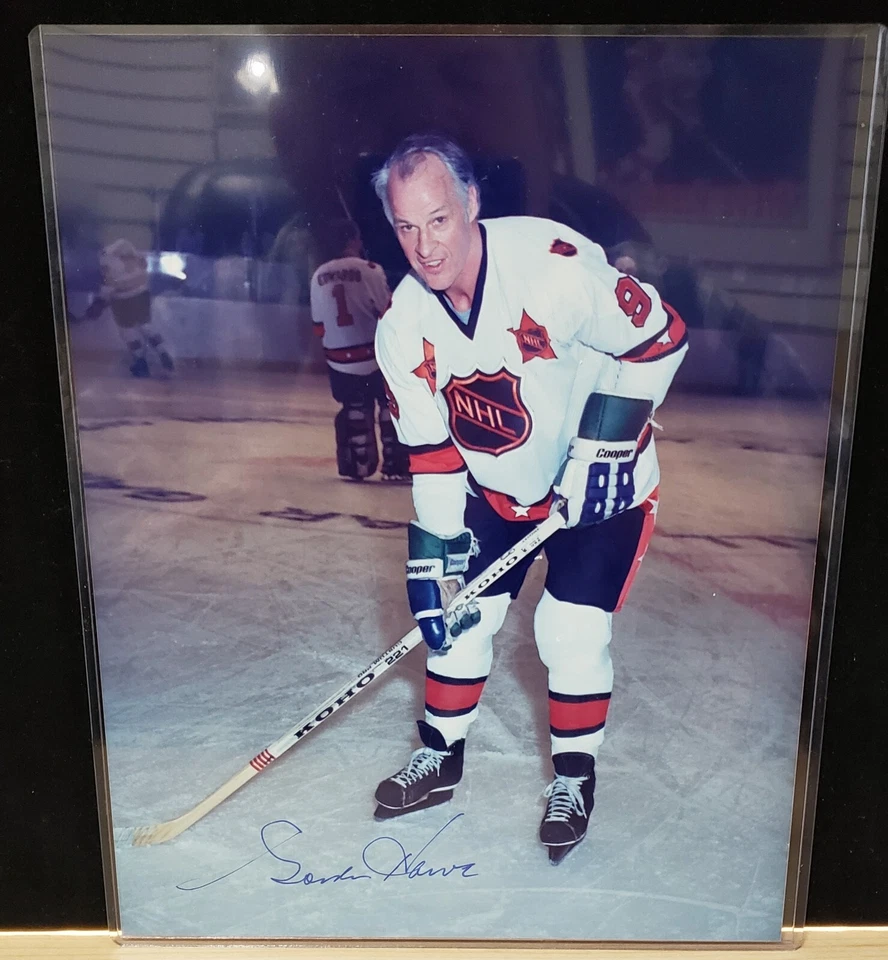 GORDIE HOWE ALL STAR GAME   SIGNED 8X10 - Image 1 of 1