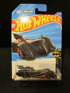 HOT WHEELS Batmobile - BATMAN 4/5 - Picture 1 of 2
