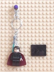 MINIFIGURE KEYCHAIN-Star Wars SITH ANAKIN SKYWALKER-DARTH VADER Lightsaber Charm - Picture 1 of 6