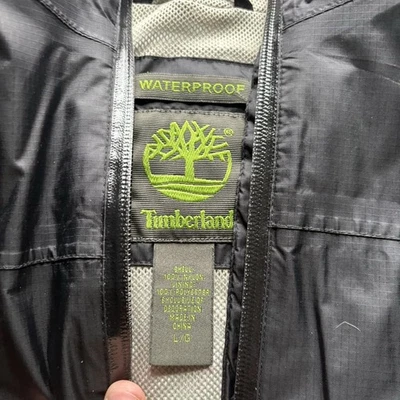 TIMBERLAND Waterproof Bomber in Black.L Uk14Excellent condition. Bargain - Image 1 of 4