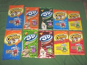 10 Small Lays Chip Bag Lot ~ Star Wars II Attack of the Clones 3D Star Pic Set