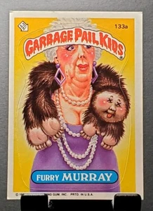 1986 Garbage Pail Kids #133a FURRY MURRAY Puzzle Back Vintage Sticker Card NM/MT - Bild 1 von 2
