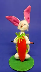 Muñeca Annalee Conejo de Pascua 5 pulgadas "Pogo Bunny" # 211021 Conejito con Palo Pogo Nuevo - Imagen 1 de 7