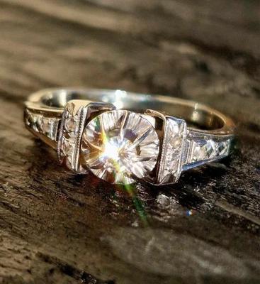 SPLENDIDE BAGUE ANCIENNE ART DECO OR BLANC 18 CT ET DIAMANTS - Photo 1/4