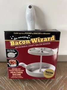The Amazing Bacon Wizard Microwave Crispy Bacon Maker - Picture 1 of 3