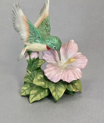 VTG Homco Small Bisque Porcelain Hummingbird Figurine w/ Pink Lily Flower 4”Tall - Image 1 of 4