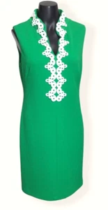 Elle Dress Size S Embroidered V-Neck Retro Lined Green Textured - Picture 1 of 11