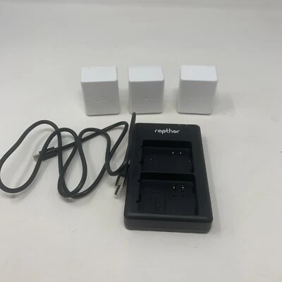 Arlo Pro Arlo Pro 2, 3-Pack Rechargeable Battery Rapthor Dual Charging Station - Image 1 of 4