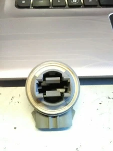 OEM FORD REAR PARK TURN SIGNAL LIGHT BULB SOCKET OUTLET BRAKE REV F17B-13411-GC - Picture 1 of 3