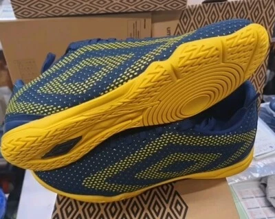 UMBRO Velocita Matrix Club IC Fußballschuhe Soccer Shoes | Uk 6 bis 12 VK 99. 90 - Bild 1 von 4