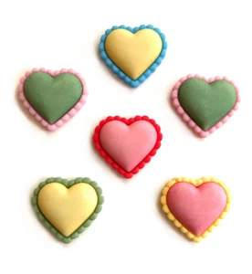 Spring Hearts SF111 - Botones en abundancia - Adornos pastel chatarra de costura artesanal - Imagen 1 de 2
