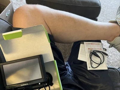 GARMIN Nuvi 57LM  maps 8gb SD 5 in. Display GPS Navigation bundle - Image 1 of 4