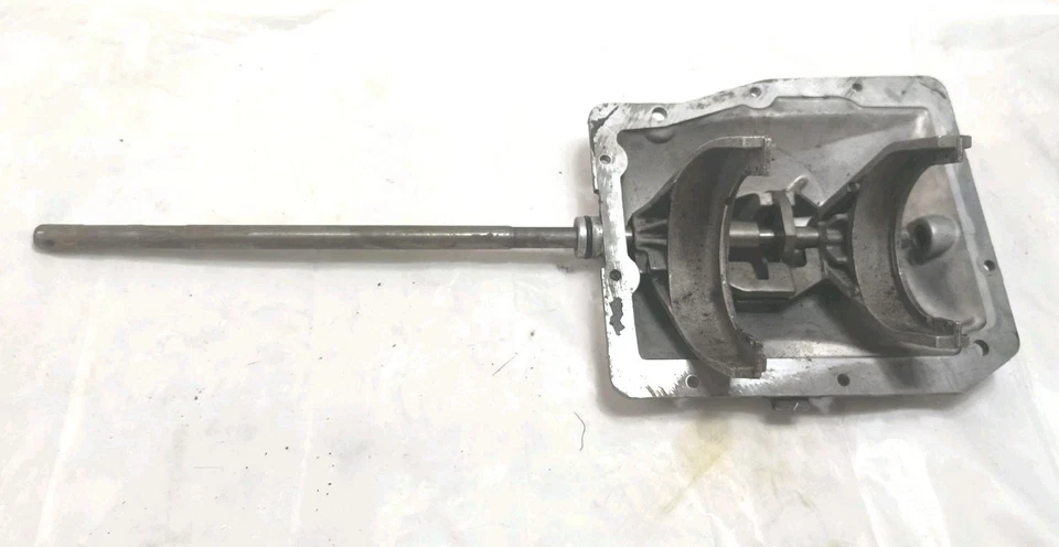 Cubierta de horquilla 95-02 Camaro Firebird 3.8 3.4 5 velocidades Borgue Warner 13-52-097-926A #1 Foto 1 de 4