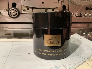 Signature Club A Alpha Hydroxy & Retinol Soft Scrub- Unused 4.5oz - Picture 1 of 2