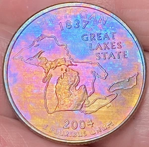 2004-D Michigan State Quarter Beautiful Lustrous Gold/Rainbow Toned Coin BU #15 - Picture 1 of 13