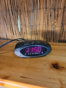 Timex T-228B Alarm Clock Radio AM/FM Large RED LED Digital Gentle Wake Hi/Lo Dim - Picture 1 of 8