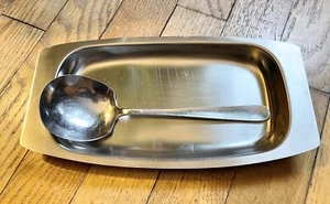 VINTAGE SLICE & SERVE 2 Pc Cranberry Sauce Thanksgiving Serving Dish W/spoon - Picture 1 of 4