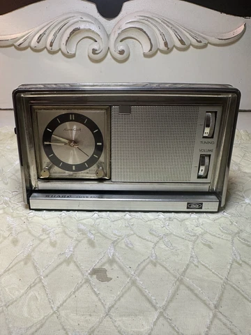 Vintage Sharp Clock Radio BCP-12 Tested Works Great Cover