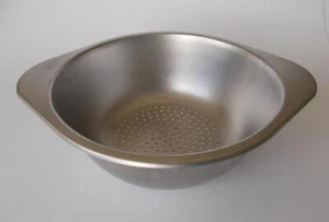 Revere Ware 7" ID Steamer Insert Fits 2 & 3 Quart Sauce Pans 2 3/4" Deep - Picture 1 of 3