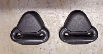 PAR DE TAPA DE CINTURÓN DE SEGURIDAD JEEP WRANGLER TJ 1997-2002 GUÍA ORIGINAL XJ CHEROKEE Foto 1 de 4