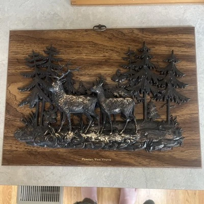 De Colección Cobre Negro Plata sobre Madera 3D Colgante de Pared Ciervos Pinos Decoración Cabaña Foto 1 de 4