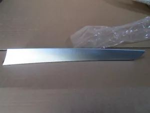 8K0867420AY27 Rear Right Inner Door Trim Insert Audi A4 A5 2008-12 New Genuine - Picture 1 of 3