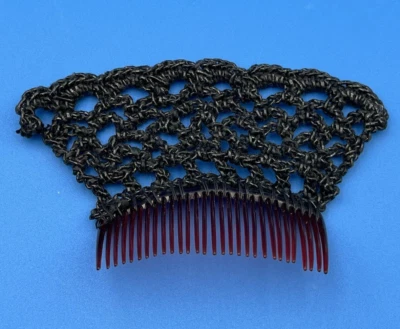 Peine de pelo lateral vintage años 80 GOODY acrílico marrón con accesorio de macramé tejido negro Foto 1 de 4