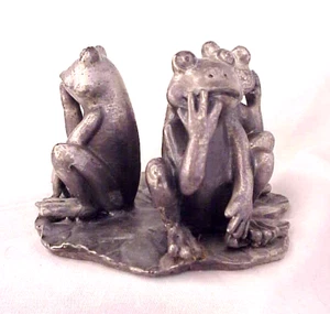 1993 SPI Pewter Three Frogs Sitting on a Lilypad Figurine - Picture 1 of 4