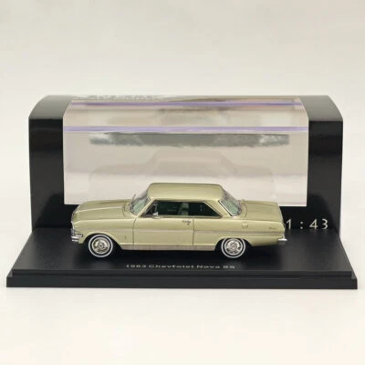 NEO 1/43 Chevrolet Nova SS 1963 Green Resin Models Car Colllection - Image 1 of 4