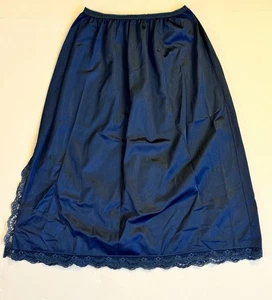Pinehurst Lingerie Vintage Navy Blue Nylon Half Slip Side Slit & Lace Trim 24” M - Picture 1 of 7