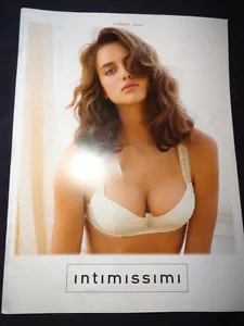 Intimissimi Italian lingerie catalog from Summer 2009 Irina Shayk sexy model - Foto 1 di 1