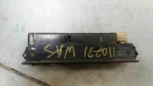 Door Switch Front SUZUKI SIDEKICK 98 - Picture 1 of 2