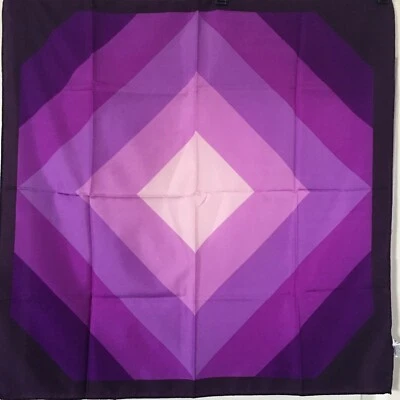 Bufandas de bufanda geométricas moradas de Nashar  Foto 1 de 4