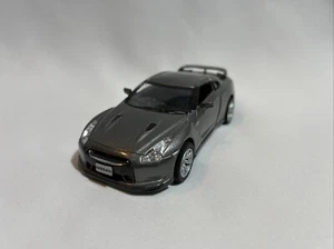 Kinsmart 1/36 Scale KT5340 2009 Nissan GT-R R35 - Pull Back and Go - Gray - Picture 1 of 6