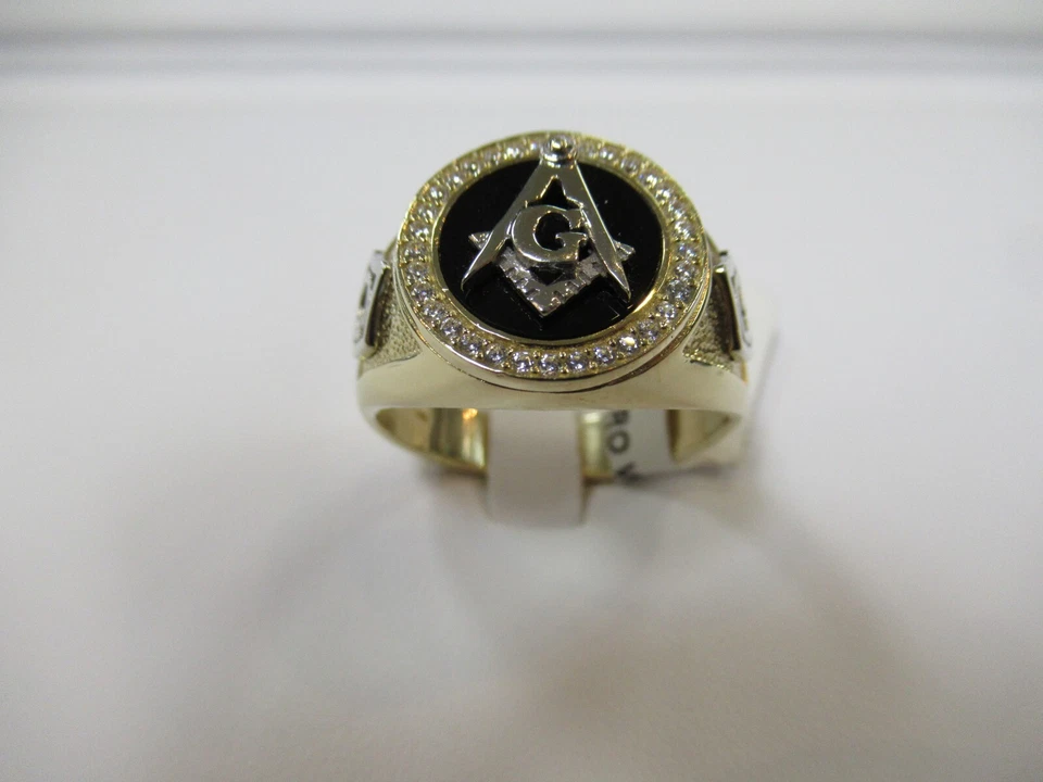 ¡SÚPER BONITO! ANILLO MASÓNICO 14K YG PARA HOMBRE ÓNIX Y CIRCONITA CÚBICA 11,0 GRAMOS - MASÓN/ENVÍO GRATUITO! Foto 1 de 1