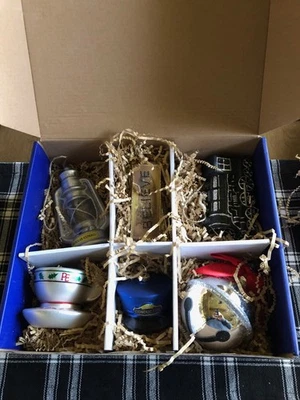 Pottery Barn POLAR EXPRESS Adornos de Navidad - Boleto Dorado - Juego de 6 - LEER Foto 1 de 4