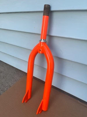 Dyno BMX Fork 1 in Threaded Old School BMX  20 Forks Compe Air GT Orange - Image 1 of 4
